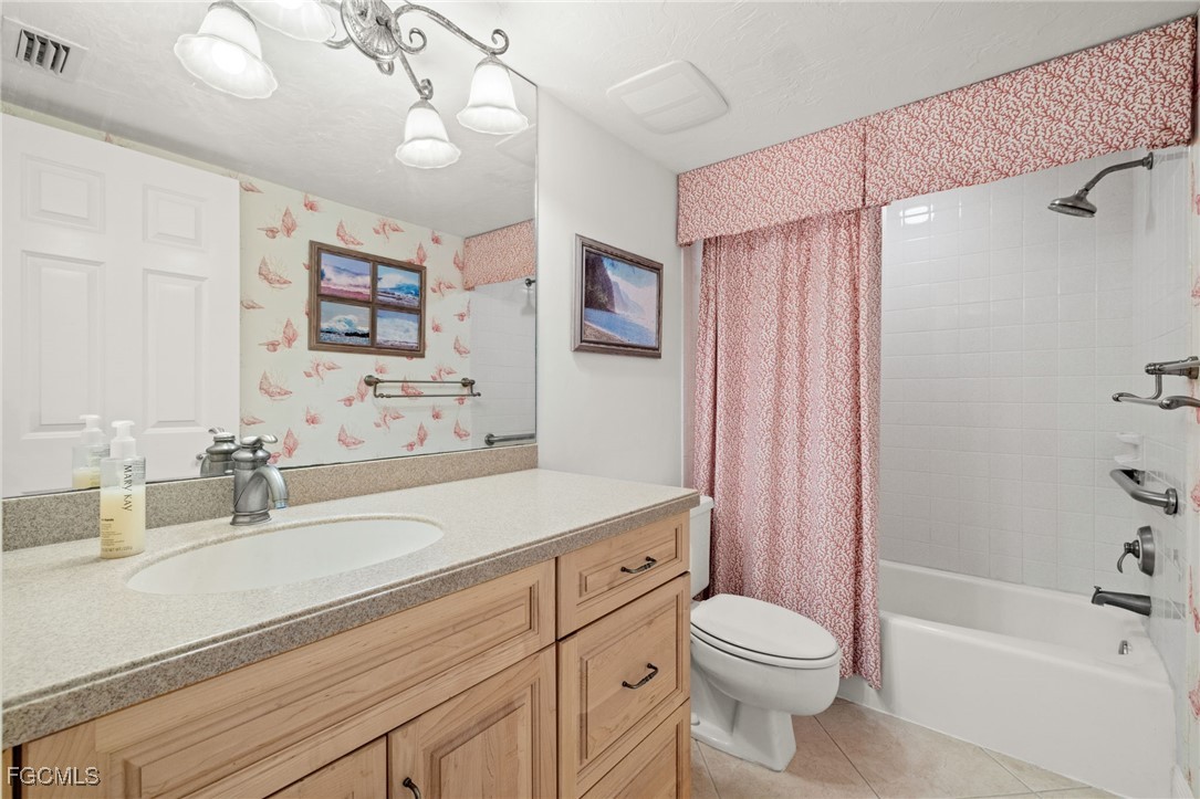 2 Bed Waterfront Home for Sale in Sanibel, photo 28