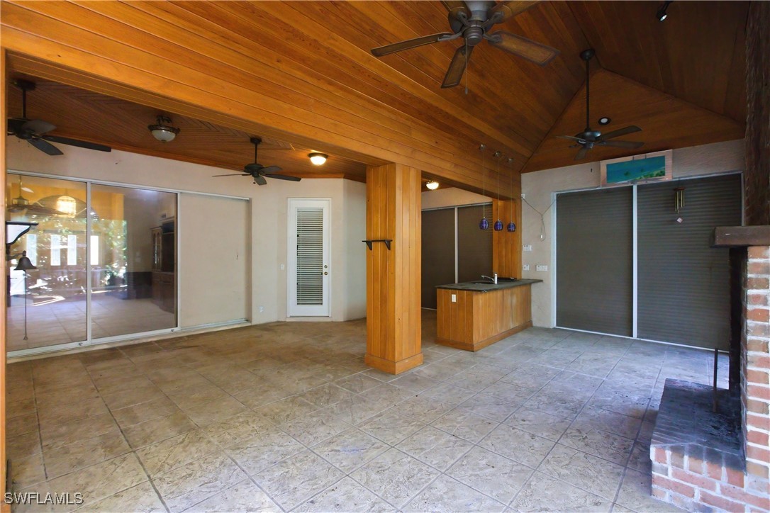 3 Bed SingleFamilyResidence for Sale in Naples, photo 28
