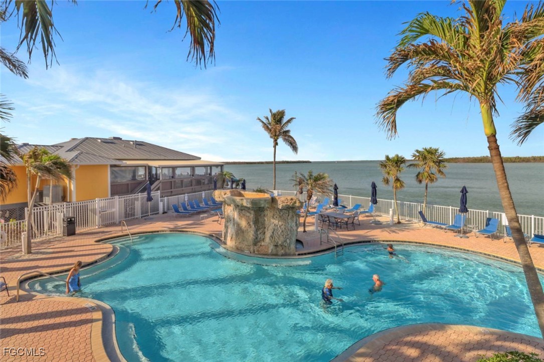 1 Bed Waterfront Home for Sale in Fort Myers Beach, FL — photo 28