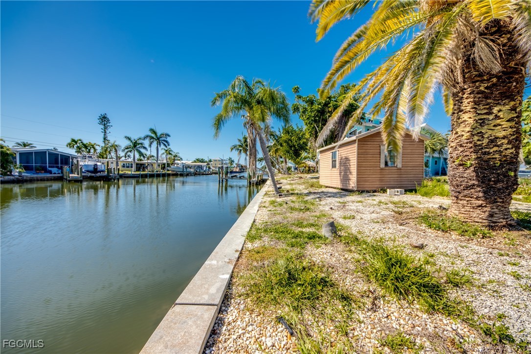 1 Bed Waterfront Home for Sale in Bayview Acres, FL — photo 28