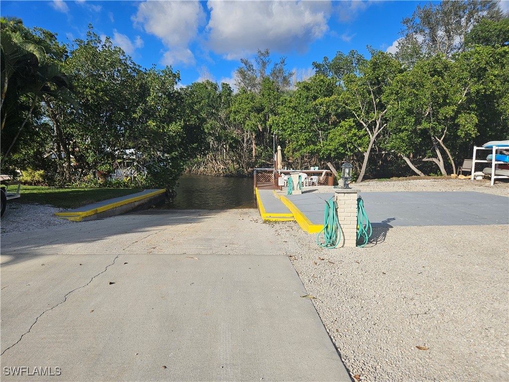 1 Bed ManufacturedHome for Sale in Naples, FL, $69,500 — photo 28