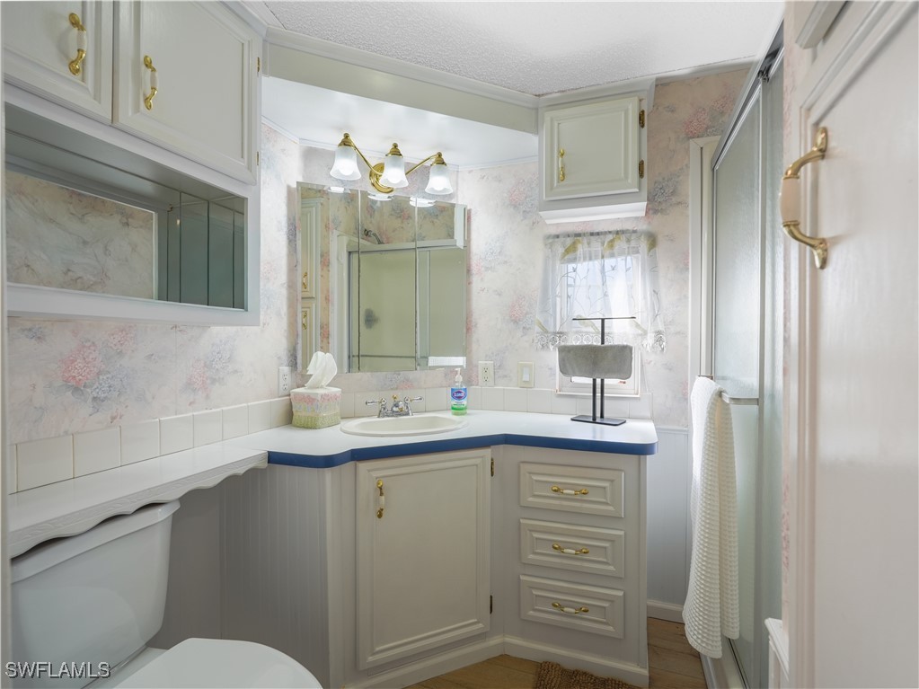 1 Bed Waterfront Home for Sale in Naples, photo 28