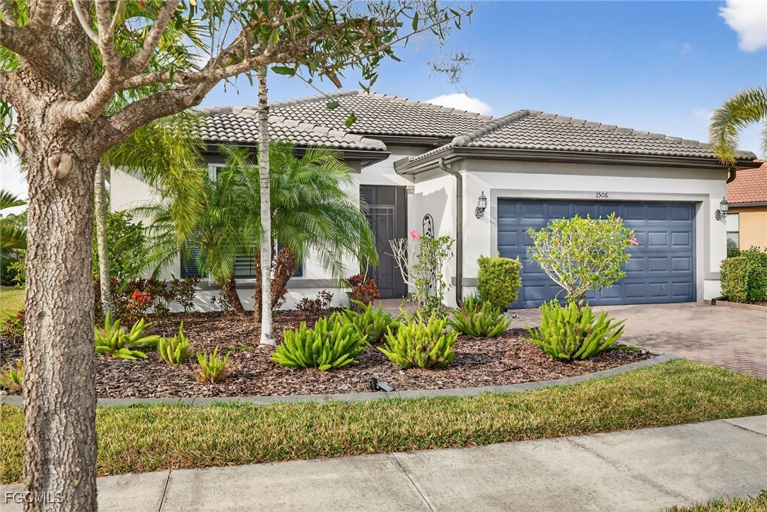 2 Bed Waterfront Home for Sale in North Port, photo 28