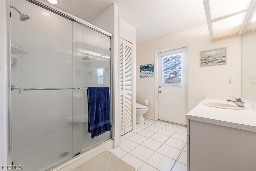 4 Bed Pool Home for Sale in Pinewood Lakes, FL, $425,999 — photo 28