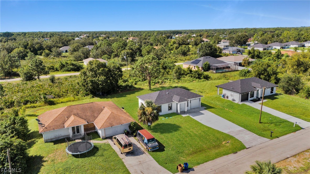 3 Bed SingleFamilyResidence for Sale in Lehigh Acres, photo 28