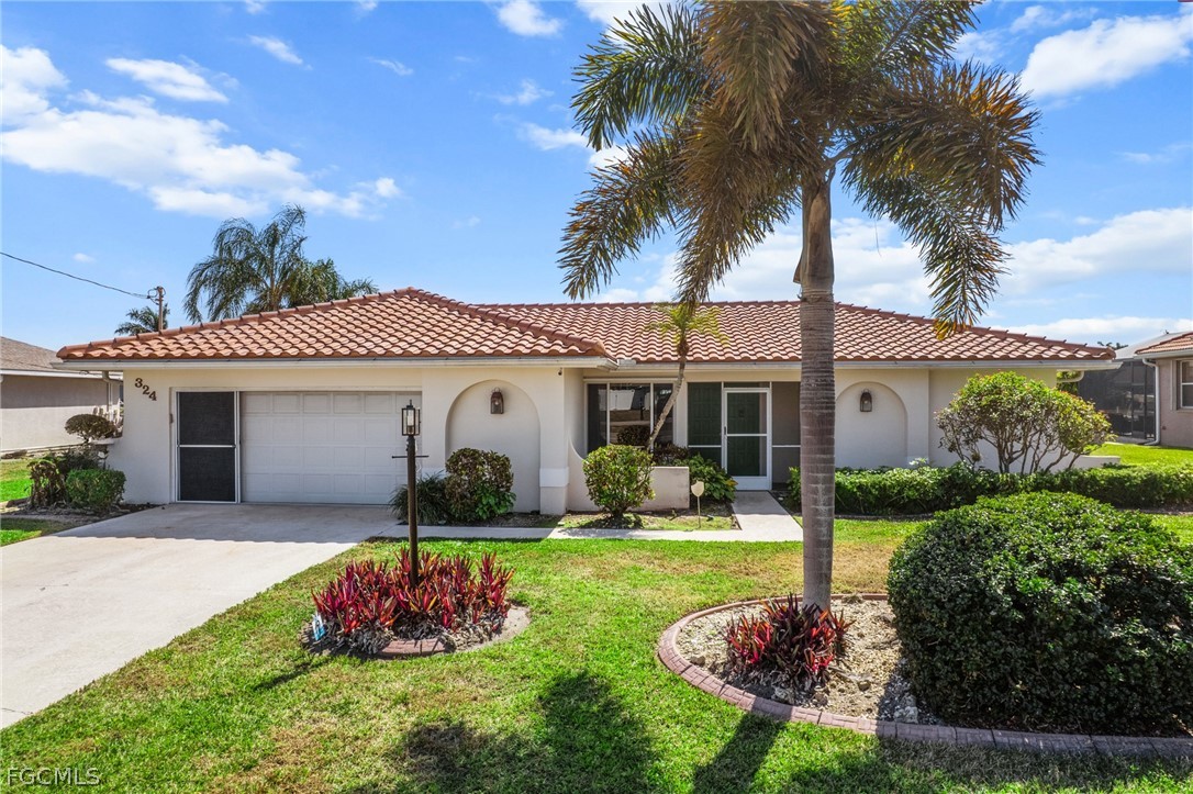 3 Bed Pool Home for Sale in Cape Coral, photo 28
