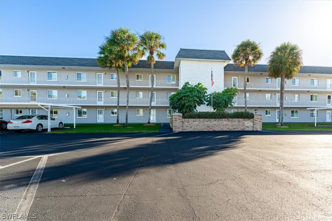 2 Bed Waterfront Home for Sale in Naples, photo 28
