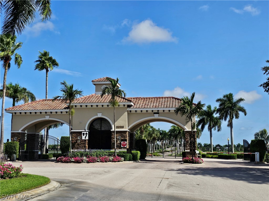 4 Bed Pool Home for Sale in Heritage Bay, FL, $998,000 — photo 28