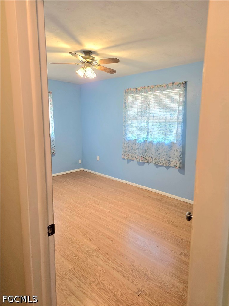 3 Bed SingleFamilyResidence for Sale in Lehigh Acres, photo 28