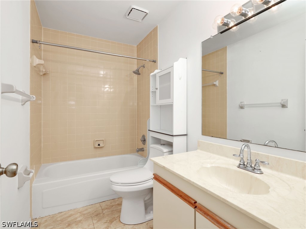 2 Bed Waterfront Home for Sale in Naples, photo 28