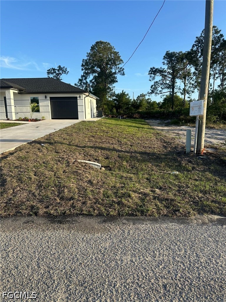 3 Bed SingleFamilyResidence for Sale in Lehigh Acres, FL — photo 28