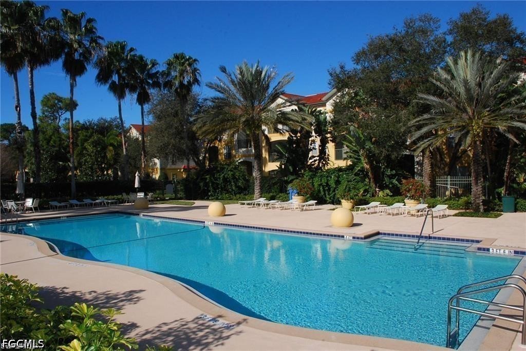 2 Bed Waterfront Home for Sale in Royal Greens, photo 28