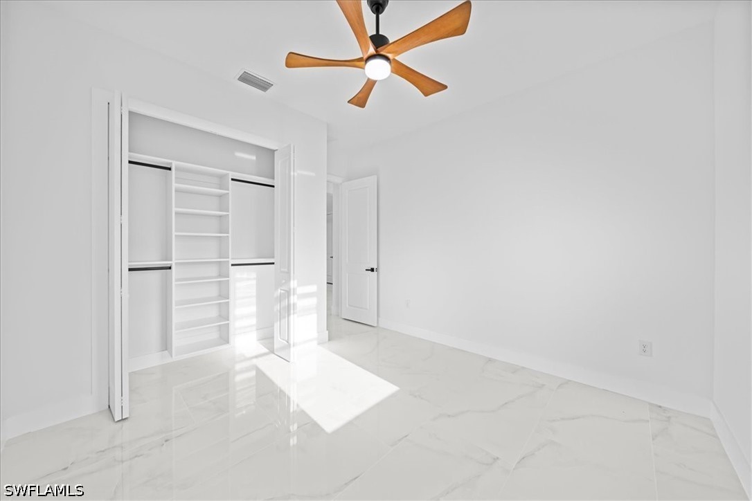 4 Bed SingleFamilyResidence for Sale in Lehigh Acres, photo 28