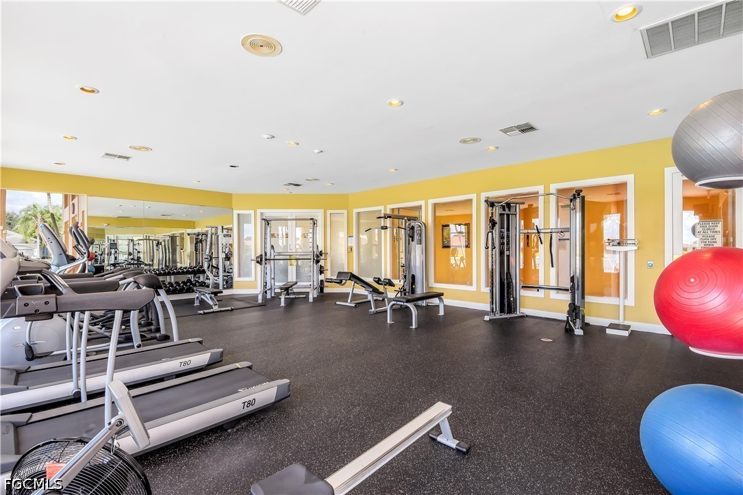 3 Bed SingleFamilyResidence for Sale in Silverlakes, FL — photo 28