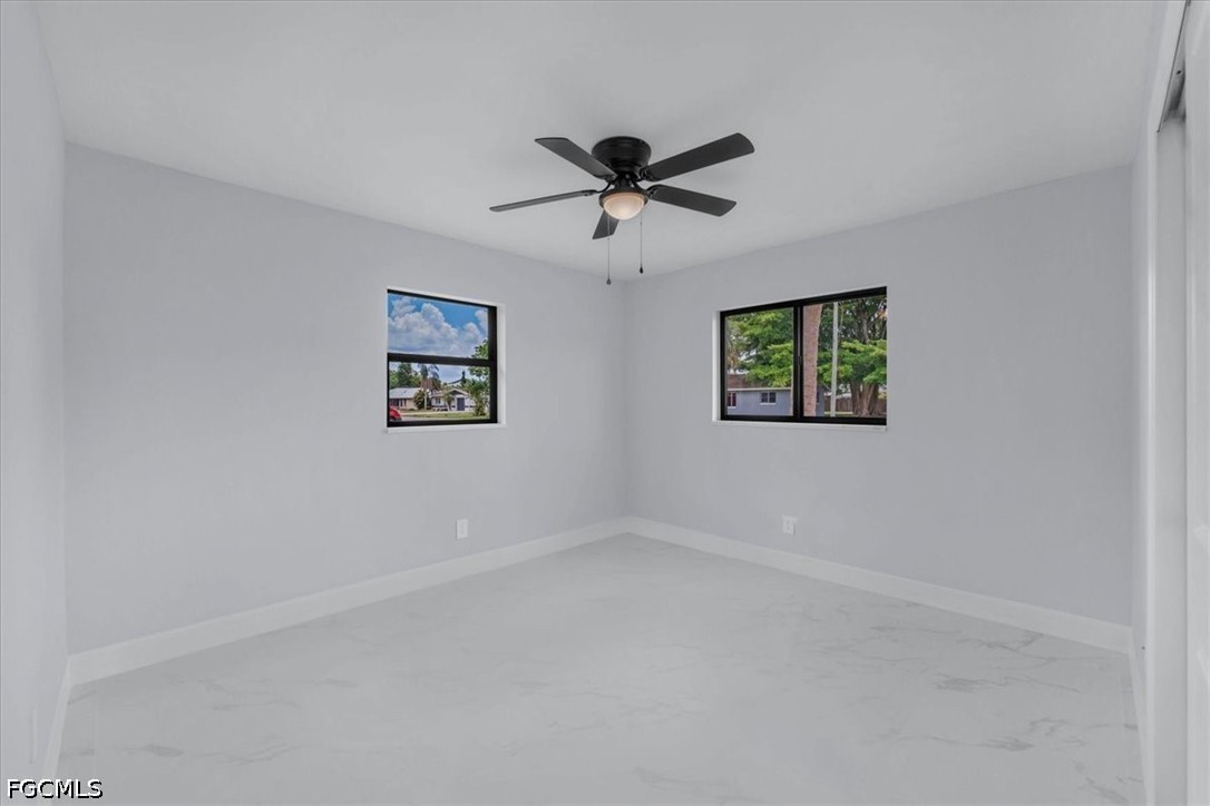 3 Bed SingleFamilyResidence for Sale in Fort Myers, photo 28