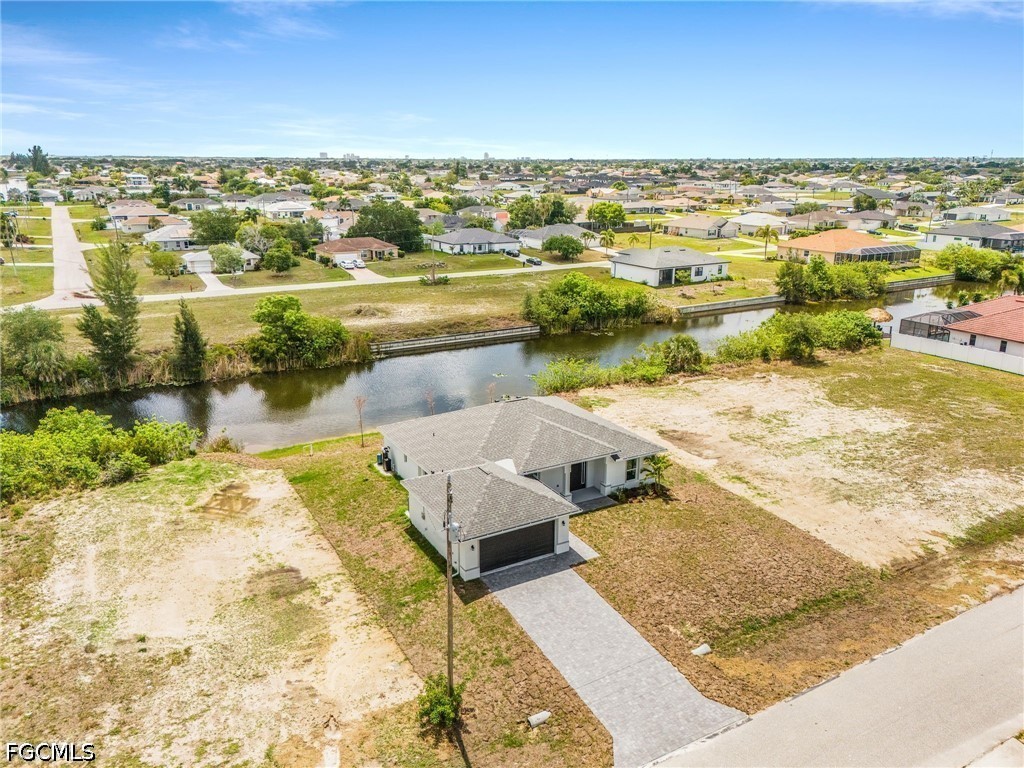 4 Bed Waterfront Home for Sale in Cape Coral, photo 28