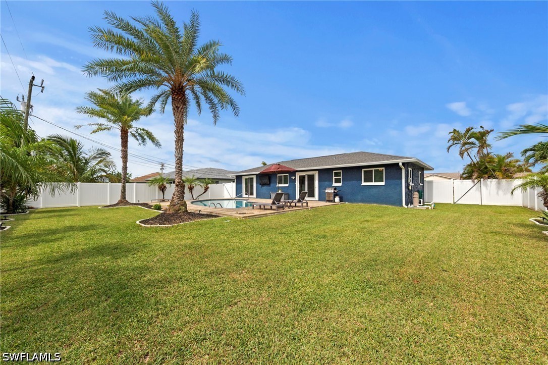 3 Bed Pool Home for Sale in Cape Coral, photo 28