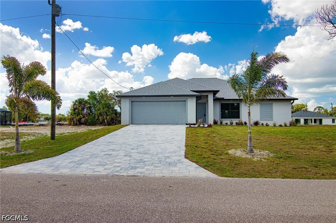 4 Bed Waterfront Home for Sale in Cape Coral, photo 28