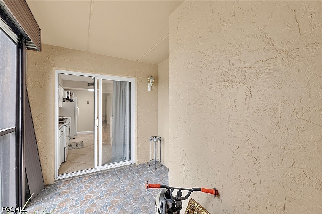 3 Bed Condominium for Sale in Fort Myers, photo 28