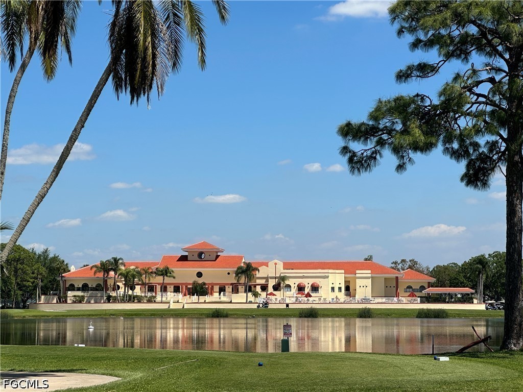 2 Bed SingleFamilyResidence for Sale in North Fort Myers, photo 28