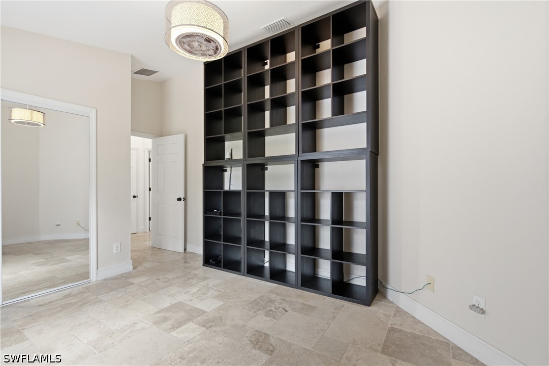 4 Bed SingleFamilyResidence for Sale in Naples, photo 28