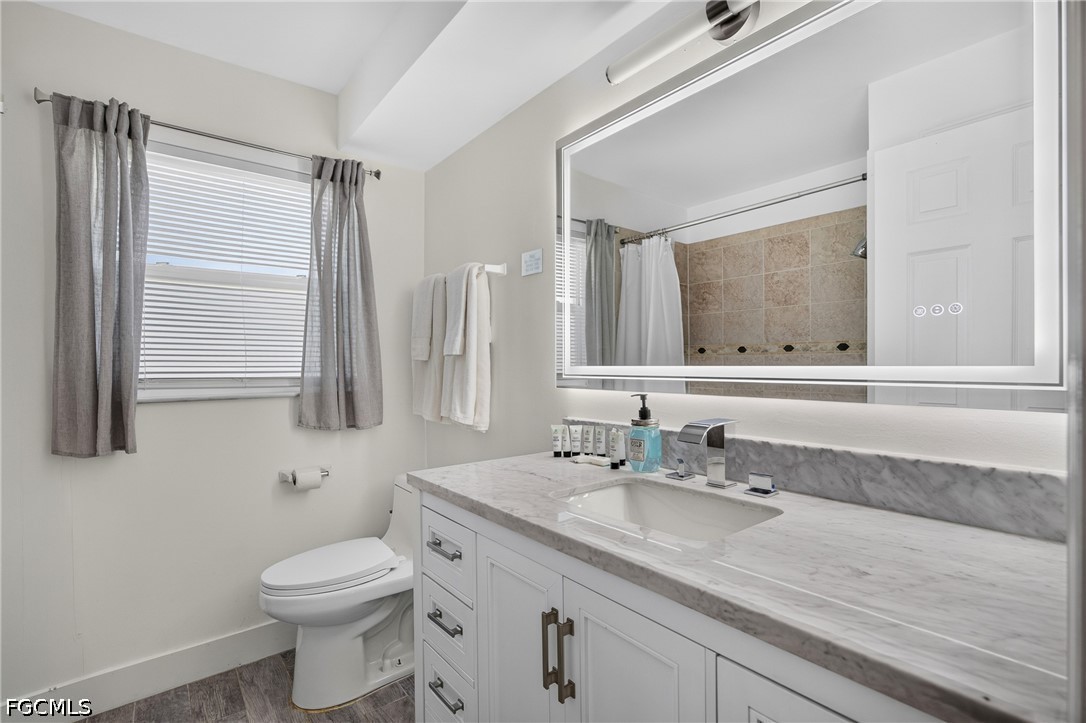 3 Bed Pool Home for Sale in Cape Coral, photo 28