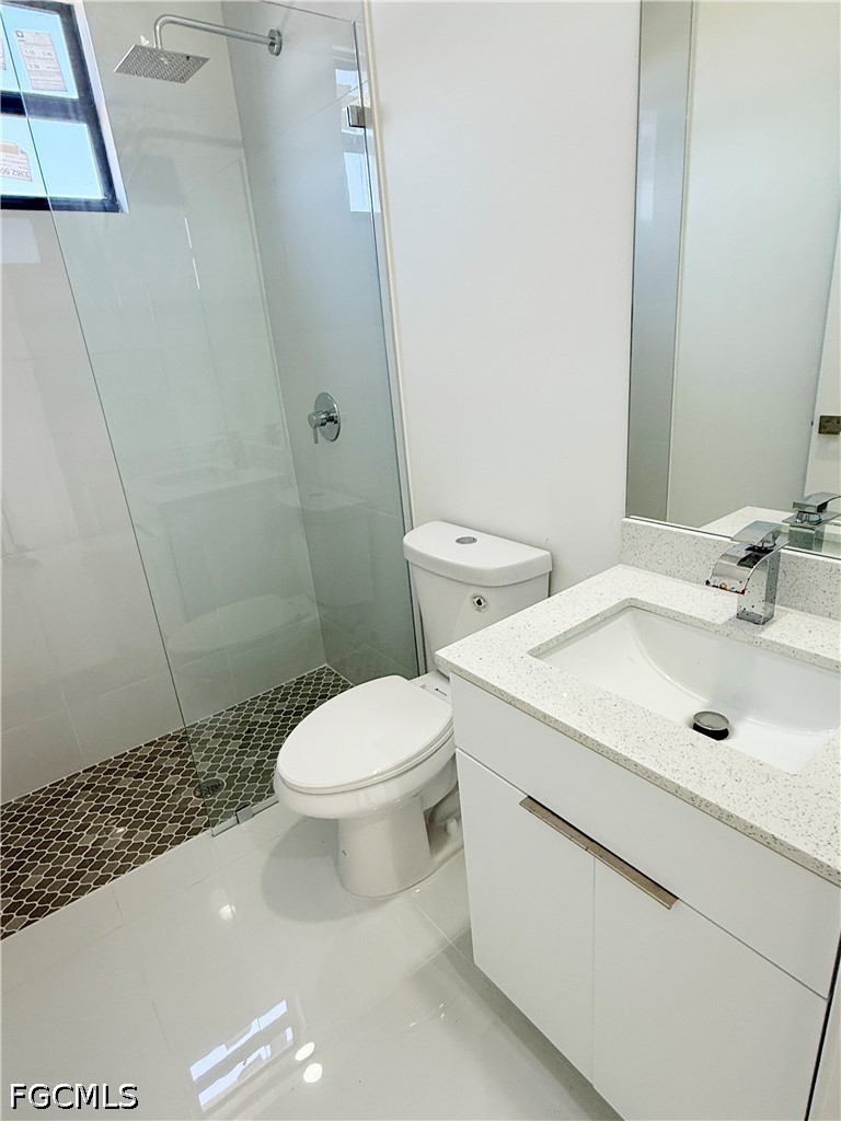 4 Bed SingleFamilyResidence for Sale in Cape Coral, photo 28