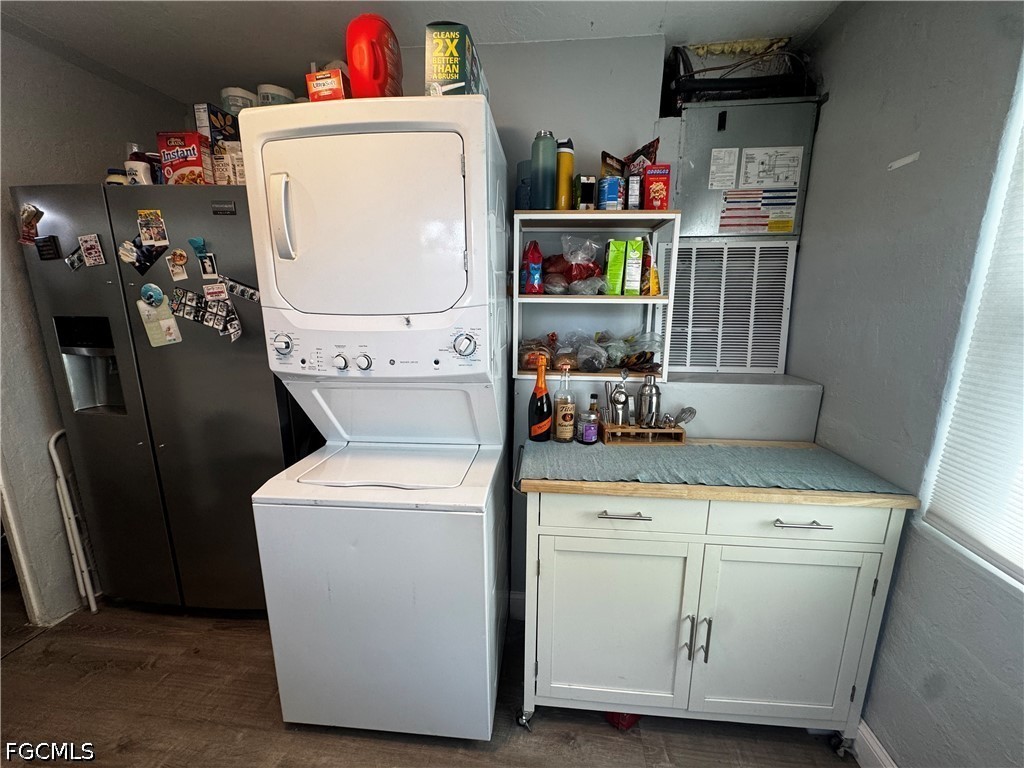 3 Bed SingleFamilyResidence for Sale in Bayside Park, FL — photo 28