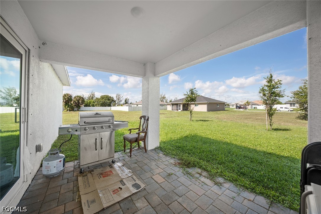 3 Bed SingleFamilyResidence for Sale in Cape Coral, photo 28