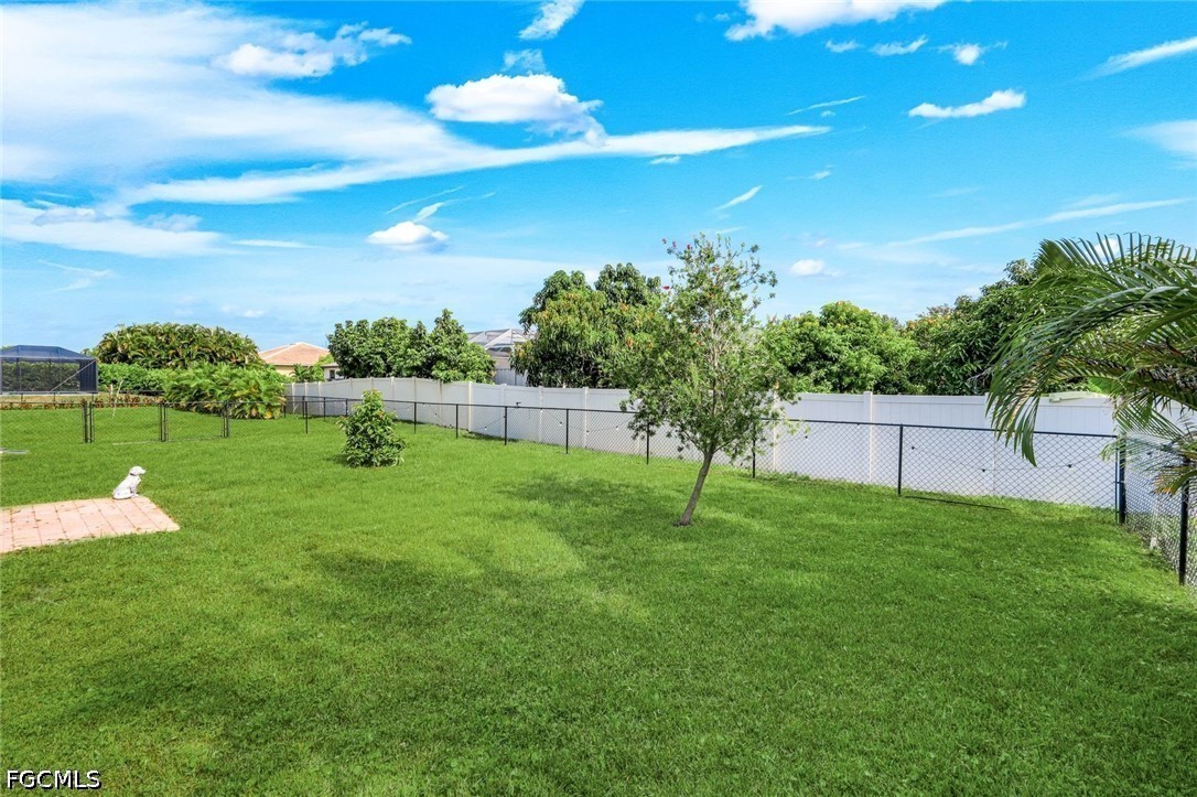 4 Bed SingleFamilyResidence for Sale in Cape Coral, FL — photo 28