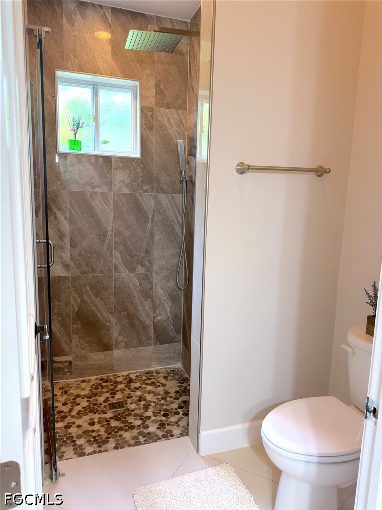 5 Bed SingleFamilyResidence for Sale in Naples, FL — photo 28