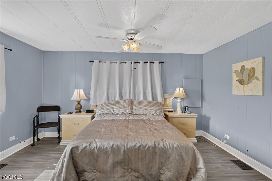 2 Bed ManufacturedHome for Sale in Old Bridge Village, FL — photo 28