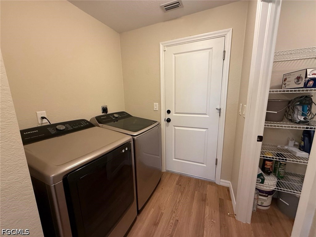 3 Bed SingleFamilyResidence for Sale in Labelle, FL — photo 28