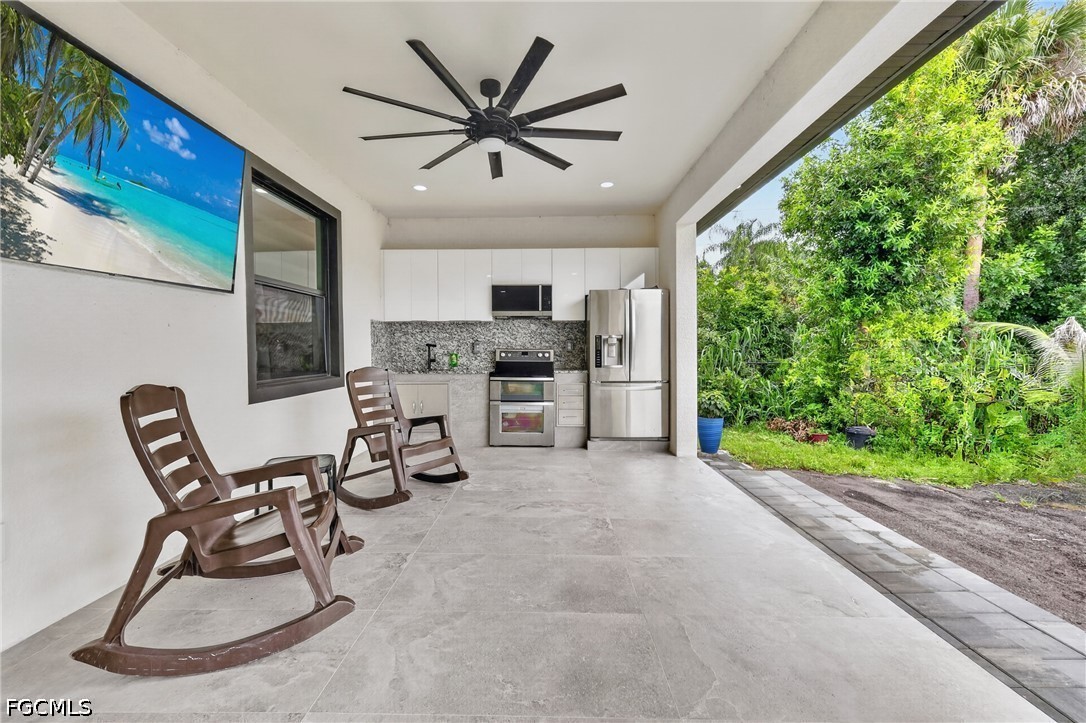 3 Bed SingleFamilyResidence for Sale in North Fort Myers, FL — photo 28