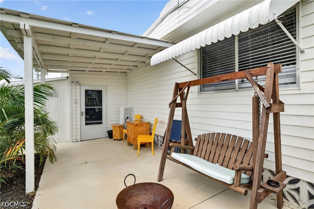 2 Bed ManufacturedHome for Sale in North Fort Myers, FL — photo 28
