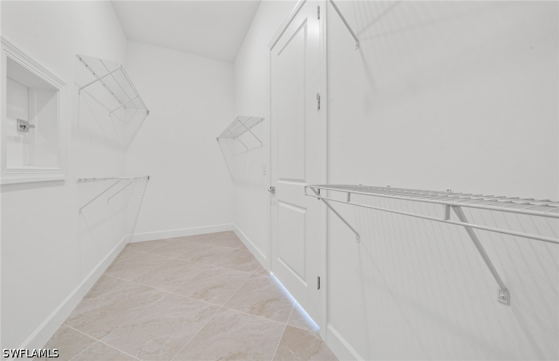 2 Bed SingleFamilyResidence for Sale in North Fort Myers, FL — photo 28