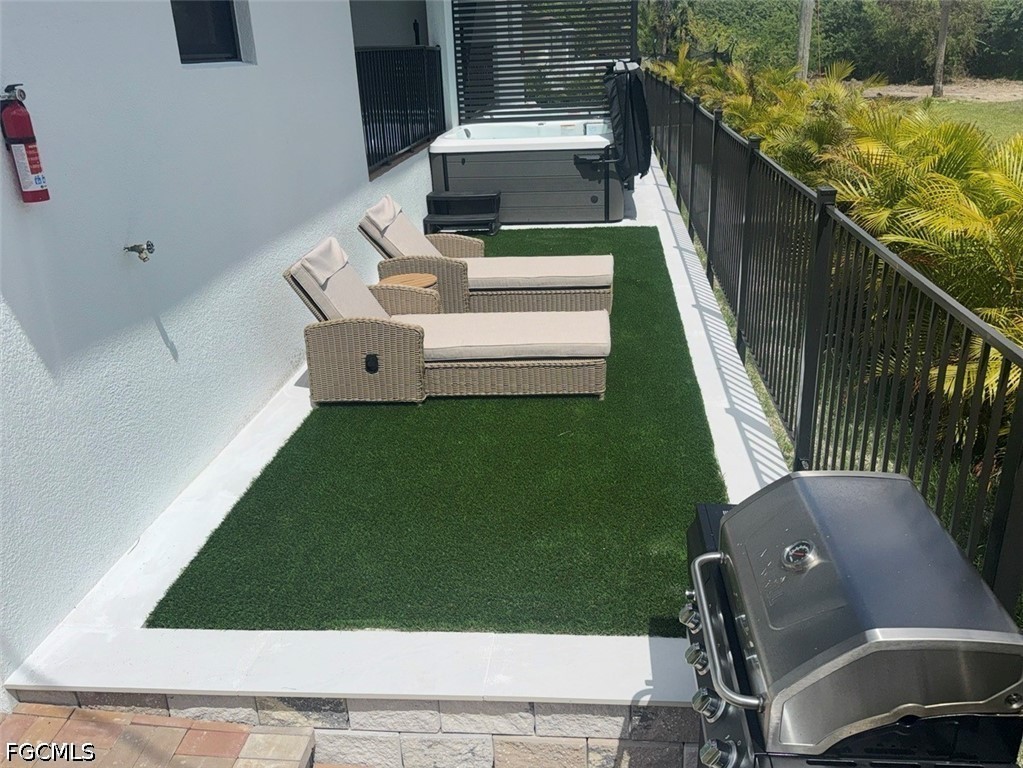 8 Bed Duplex for Sale in Fort Myers, FL, $699,000 — photo 28