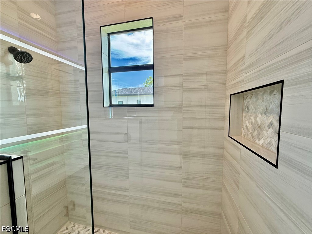 4 Bed SingleFamilyResidence for Sale in Lehigh Acres, FL — photo 28