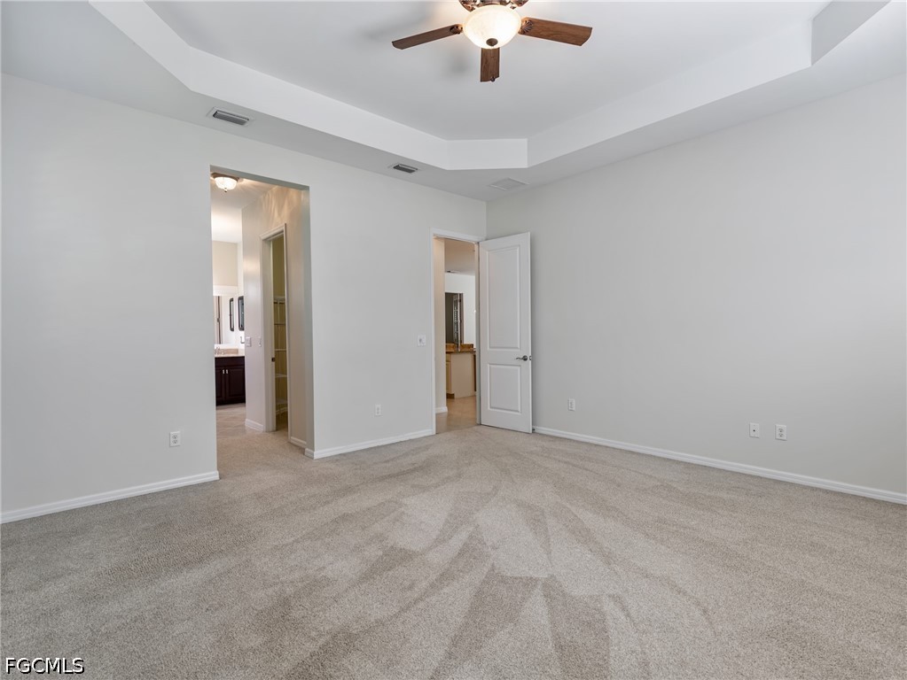 3 Bed Pool Home for Sale in Daniels Place, photo 28