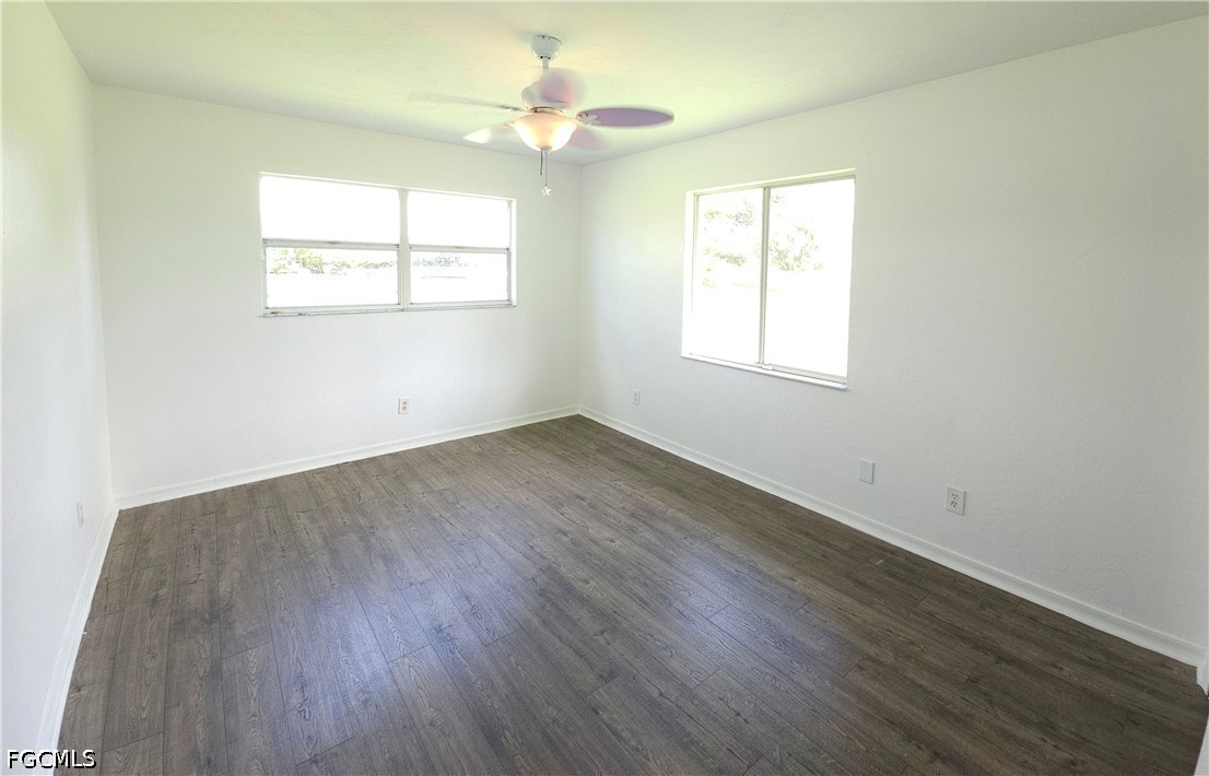 4 Bed Waterfront Home for Sale in Mirror Lakes, FL, $309,000 — photo 28