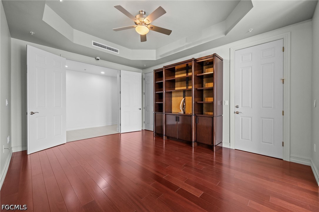 4 Bed Waterfront Home for Sale in Fort Myers, photo 28