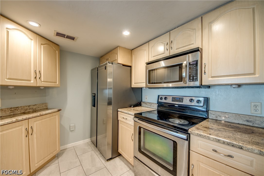 2 Bed Condominium for Sale in Coral Cove, photo 28