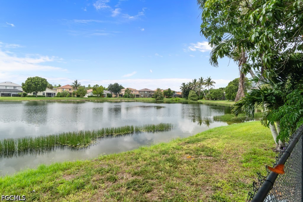 4 Bed Waterfront Home for Sale in Fort Myers, photo 28