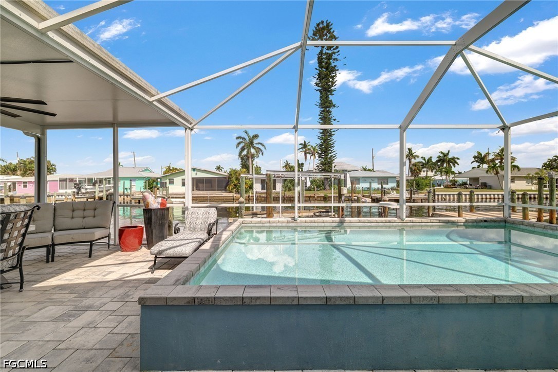 2 Bed Pool Home for Sale in Island Harbors, photo 28