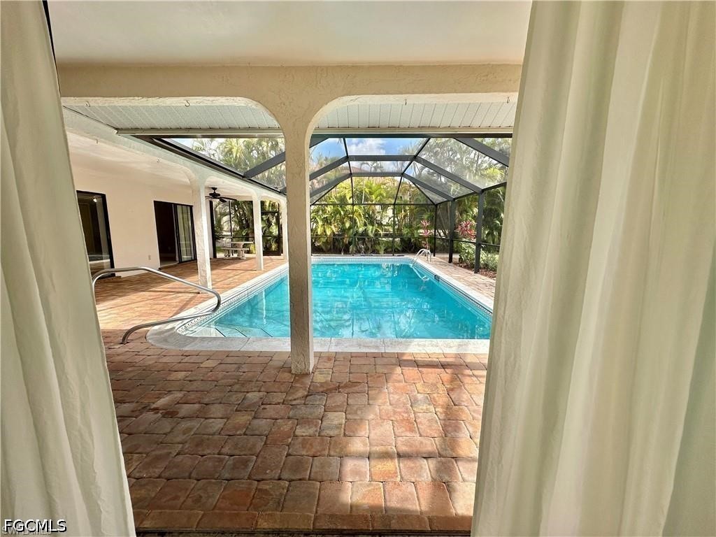 3 Bed Pool Home for Sale in The Forest, FL, $2,800 — photo 28