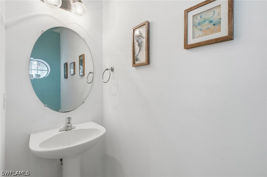 3 Bed Townhouse for Sale in Colonnade At Forum, FL, $289,000 — photo 28
