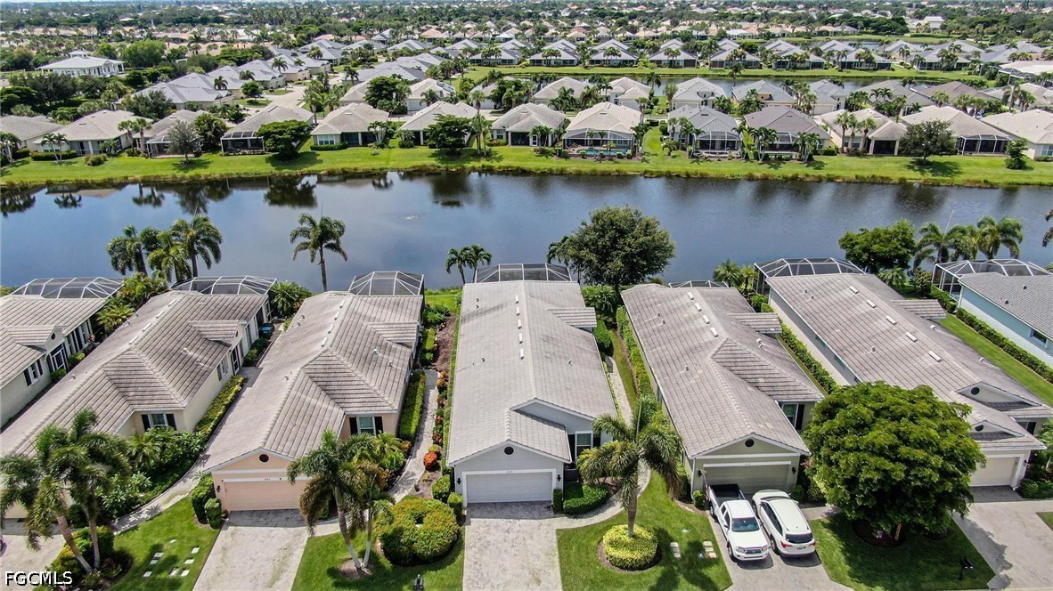 3 Bed Waterfront Home for Sale in Sandoval, photo 28