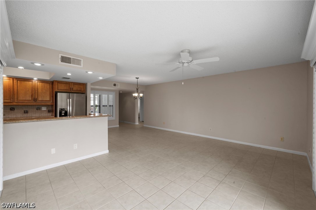 3 Bed Condominium for Sale in Fairways, FL, $250,000 — photo 28