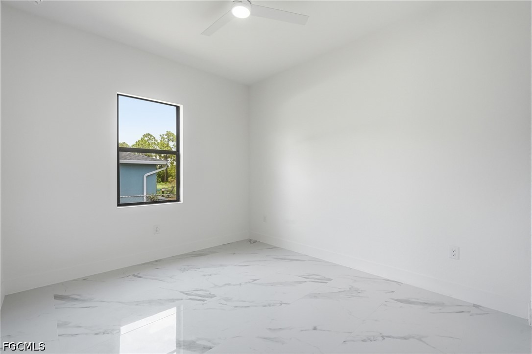 4 Bed SingleFamilyResidence for Sale in Port Labelle, photo 28