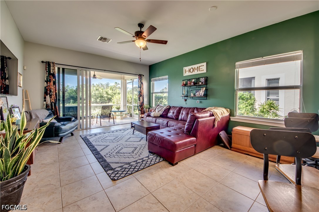 3 Bed Waterfront Home for Sale in Fort Myers, photo 28